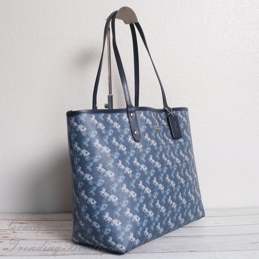 NWT Coach Reversible Tote with Horse Print_4